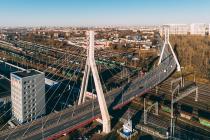 Путепровод через железнодорожные пути в створе проспекта Александровской фермы