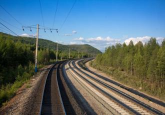 Съемка на перегоне Балбухта — Новая Чара из кабины локомотива (фото: rzd.ru) Съемка на перегоне Балбухта — Новая Чара из кабины локомотива (фото: rzd.ru)