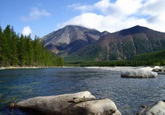 Автодорожный мост через реку Аллах-Юнь Автодорожный мост через реку Аллах-Юнь