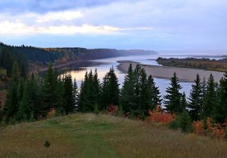 Железнодорожный мост через реку Вашка Железнодорожный мост через реку Вашка