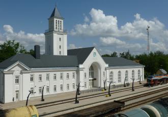 Вокзал на станции Валга Вокзал на станции Валга