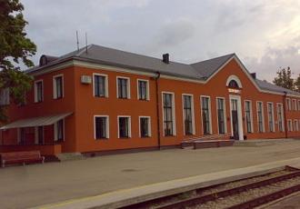 Вокзал на станции Крустпилс Вокзал на станции Крустпилс