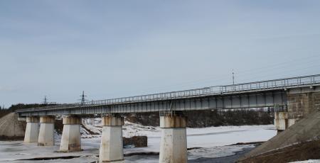Мостовой переход через реку Луга
