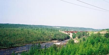 Мост-виадук через реку Икабьекан