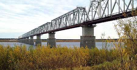 Железнодорожный мост через р. Усу Железнодорожный мост через р. Усу