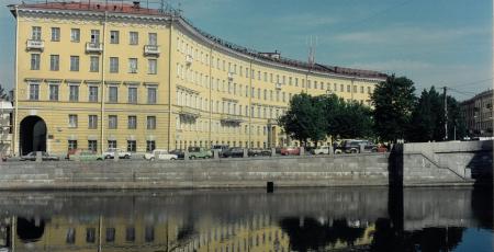 Административный и учебный корпус Ленинградского института инженеров железнодорожного транспорта Административный и учебный корпус Ленинградского института инженеров железнодорожного транспорта