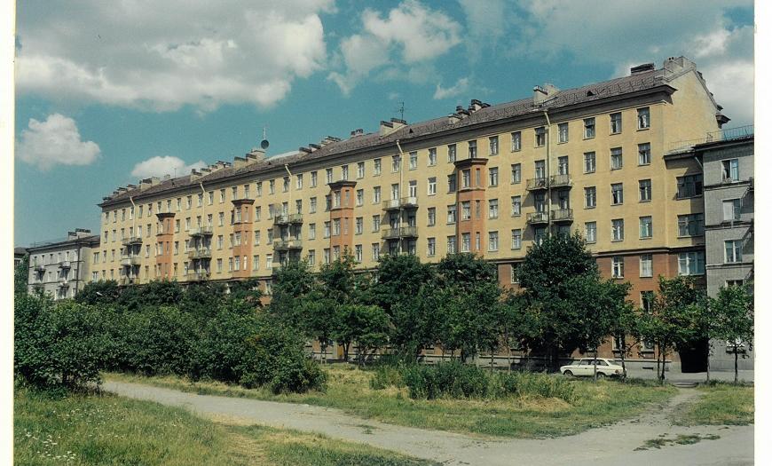 Жилой дом на Варшавской улице, 16 Жилой дом на Варшавской улице, 16