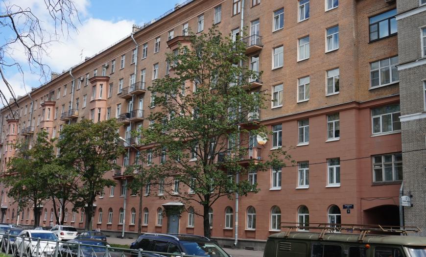 Жилой дом на Варшавской улице, 16 Жилой дом на Варшавской улице, 16