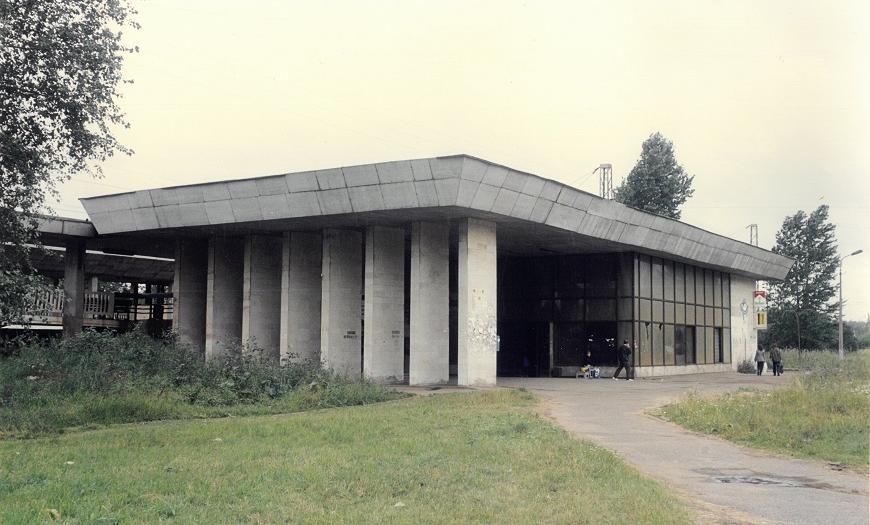 Железнодорожная платформа "Ульянка" Железнодорожная платформа "Ульянка"