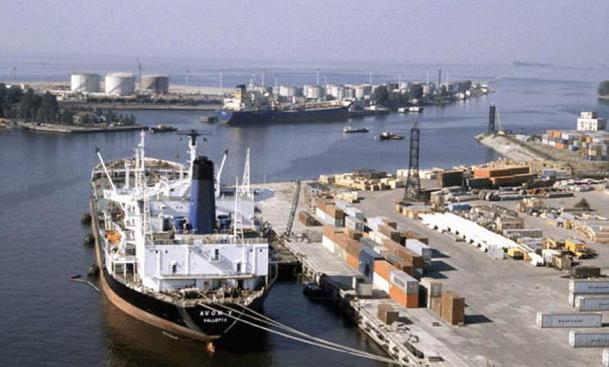 Внутрипортовые железнодорожные пути в Риге Внутрипортовые железнодорожные пути в Риге