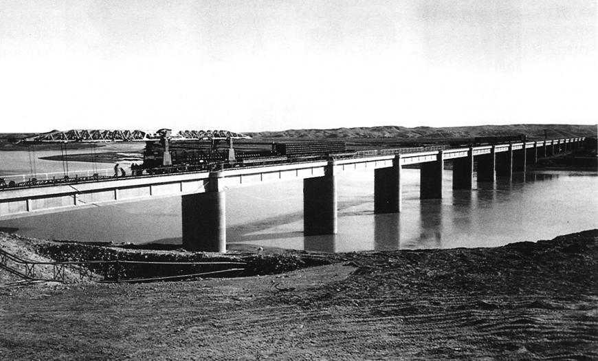 Железнодорожный мост через реку Евфрат