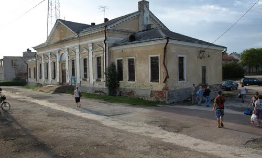 Вокзал на станции Сонда Вокзал на станции Сонда