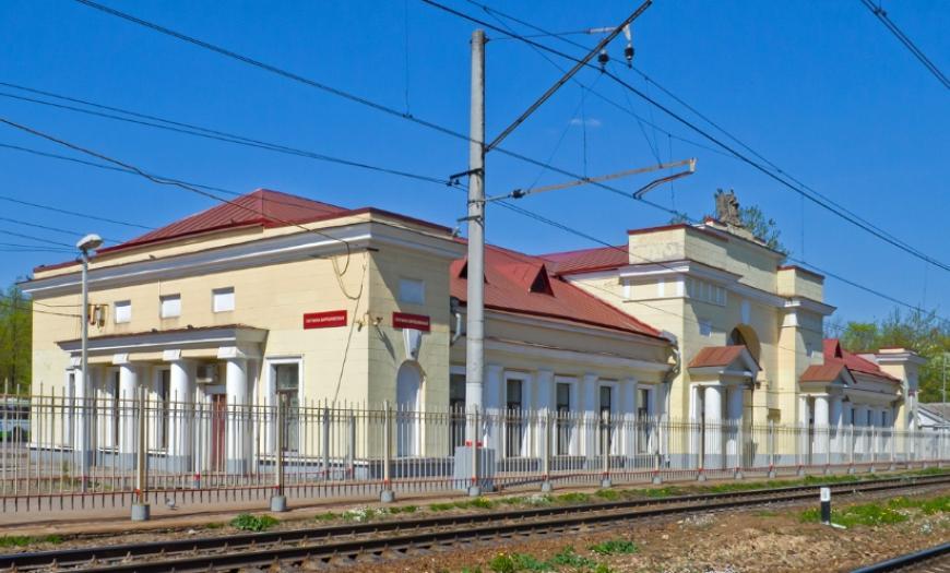 Gatchina-Varshavskaya station